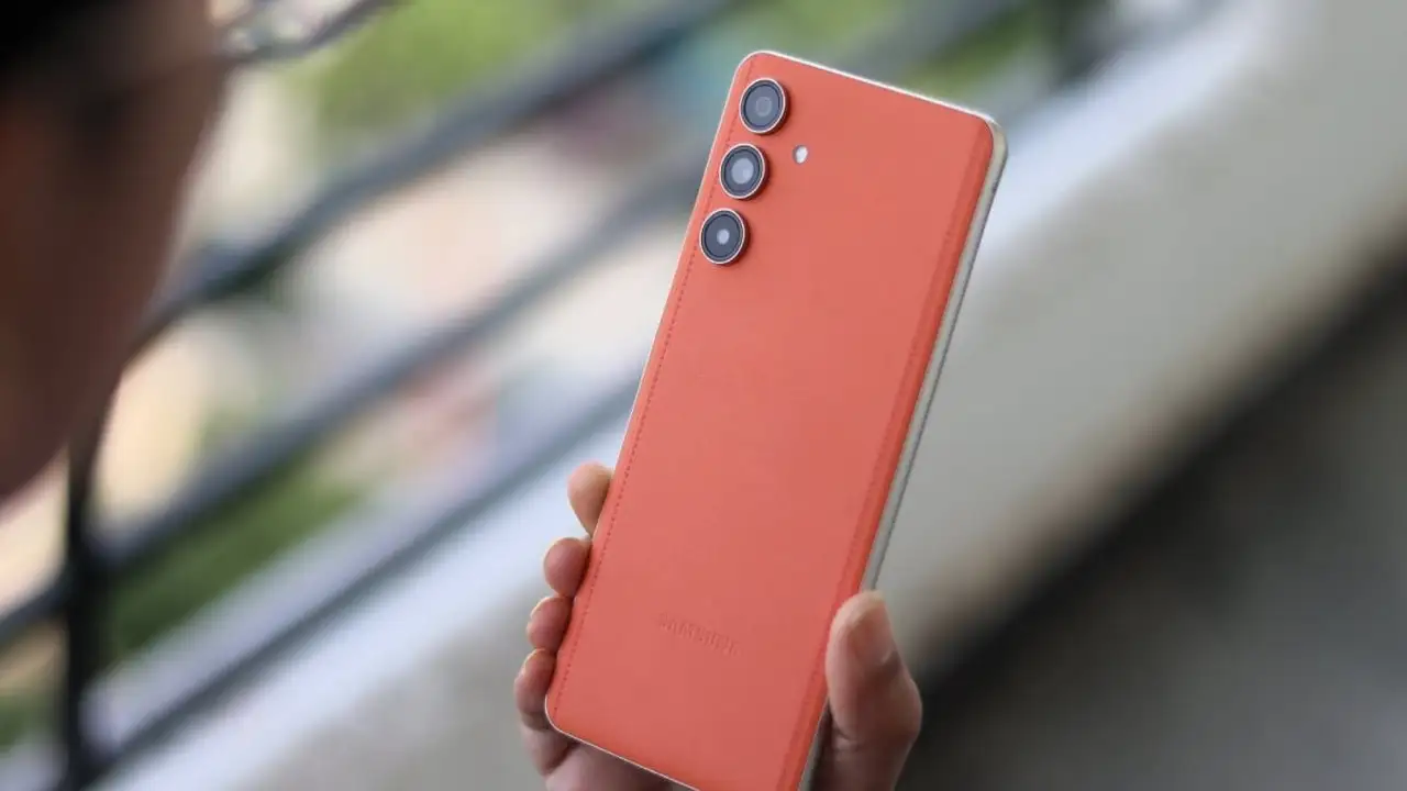 سعر هاتف Galaxy F70 Pro يفاجئ السوق الفيتنامية: هل تخطط سامسونج لخطوة جديدة؟